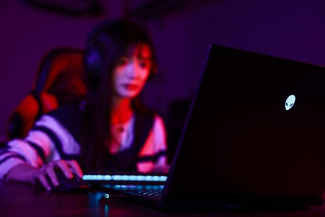 电竞装备矩阵：m16 R2+Pro键鼠耳机性能巅峰人生就是博-尊龙凯时纯血Alienware外星人(图29)